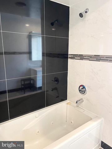 1000 MOUNT VERNON ST, Philadelphia, PA 19123