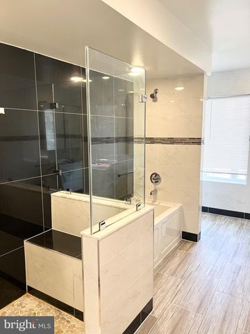 1000 MOUNT VERNON ST, Philadelphia, PA 19123