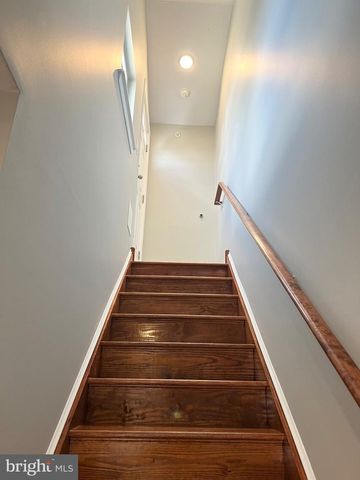 1000 MOUNT VERNON ST, Philadelphia, PA 19123