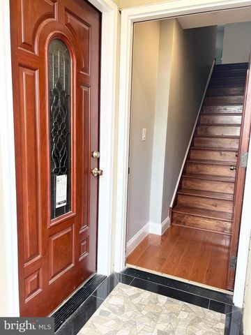 1000 MOUNT VERNON ST, Philadelphia, PA 19123