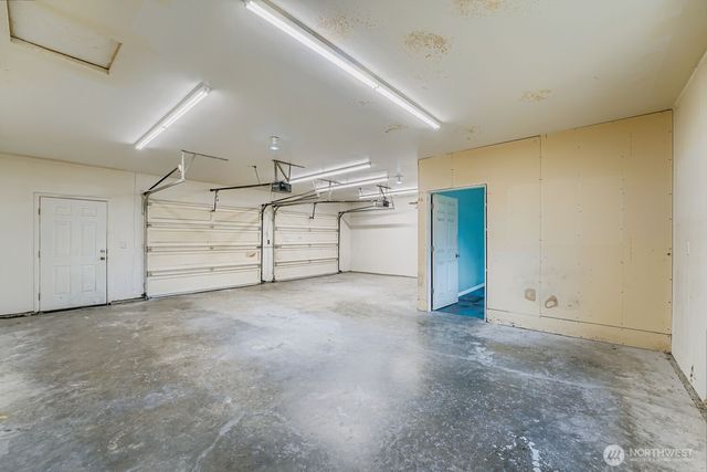 733 8TH Street NE, Auburn, WA 98002