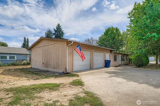 733 8TH Street NE, Auburn, WA 98002