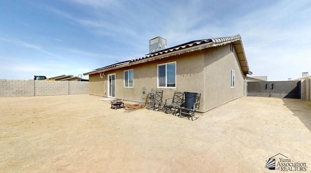7805 E 45 St, Yuma, AZ 85365
