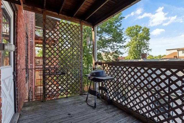92 Lincoln Street 2, Winthrop, MA 02152