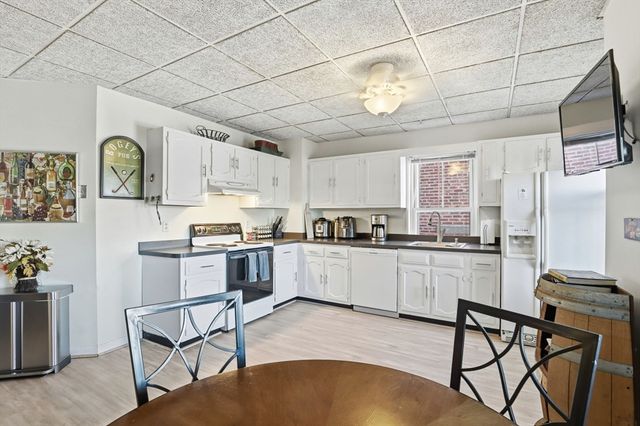 92 Lincoln Street 2, Winthrop, MA 02152