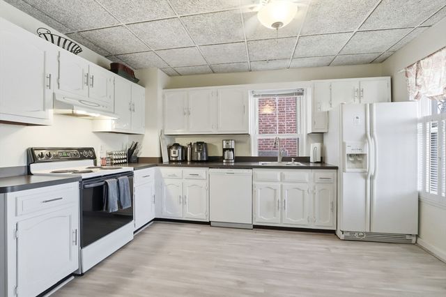 92 Lincoln Street 2, Winthrop, MA 02152