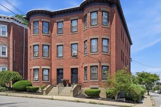 92 Lincoln Street 2, Winthrop, MA 02152