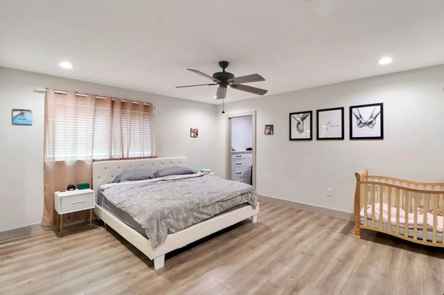 6039 Mcknight Street, Houston, TX 77035