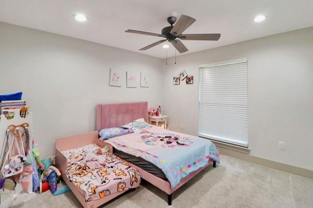 6039 Mcknight Street, Houston, TX 77035