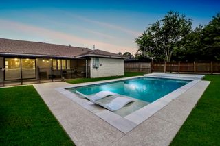 6039 Mcknight Street, Houston, TX 77035