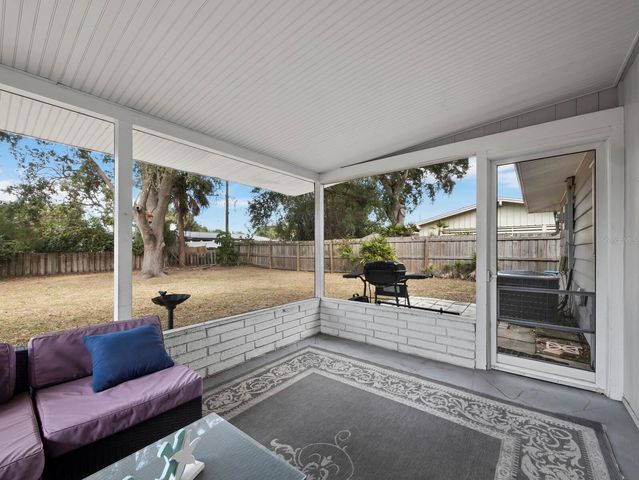 2417 PARSON LANE, Sarasota, FL 34239