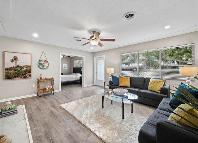 2417 PARSON LANE, Sarasota, FL 34239