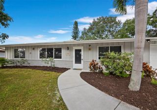 2417 PARSON LANE, Sarasota, FL 34239