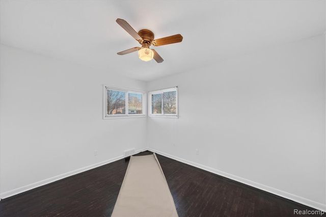 3409 Jarvis Avenue, Warren, MI 48091