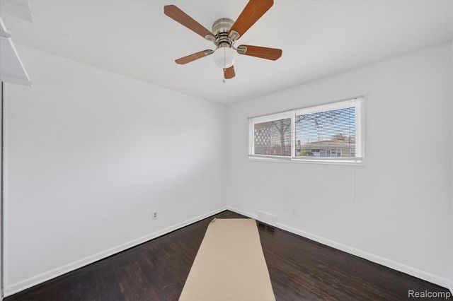 3409 Jarvis Avenue, Warren, MI 48091