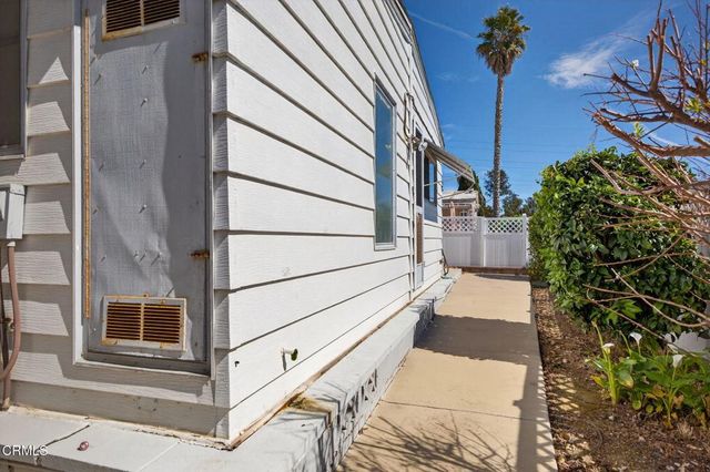 125 Frost Circle 125, Ventura, CA 93003
