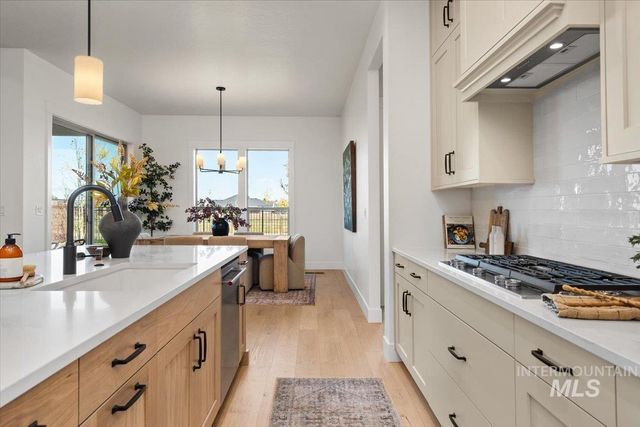 7114 W Newtown St., Eagle, ID 83616