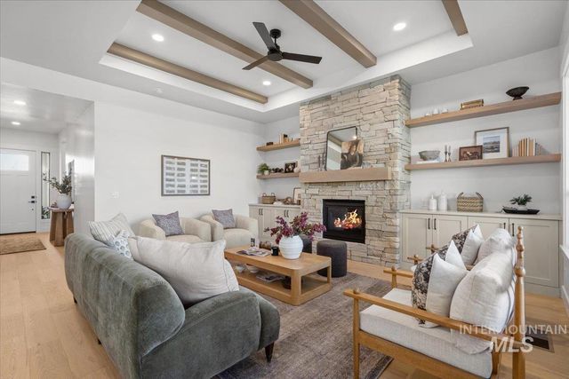 7114 W Newtown St., Eagle, ID 83616