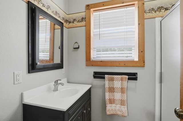 2682 110th Street, Fredericksburg, IA 50630