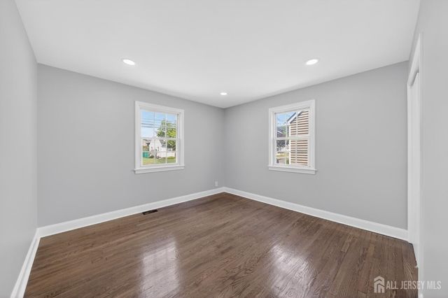 125 E Cherry Street, Carteret, NJ 07008
