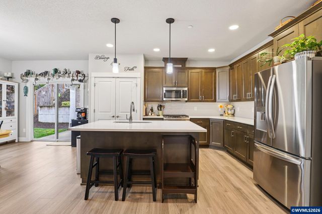 2825 NW Mt Ashland Ln, Mcminnville, OR 97128