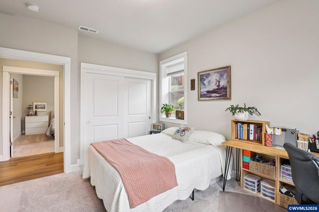 2825 NW Mt Ashland Ln, Mcminnville, OR 97128