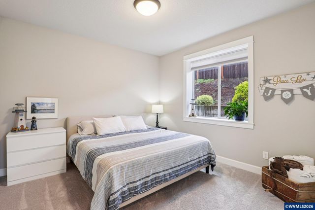 2825 NW Mt Ashland Ln, Mcminnville, OR 97128