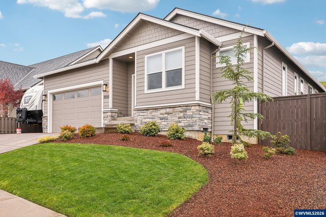 2825 NW Mt Ashland Ln, Mcminnville, OR 97128