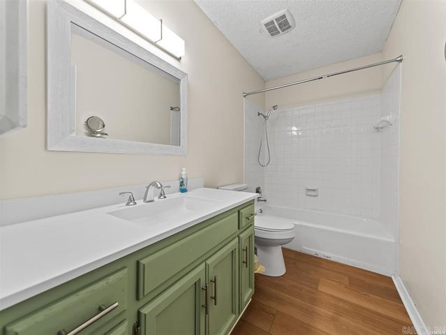 1 Astorga, Hot Springs Village, AR 71909