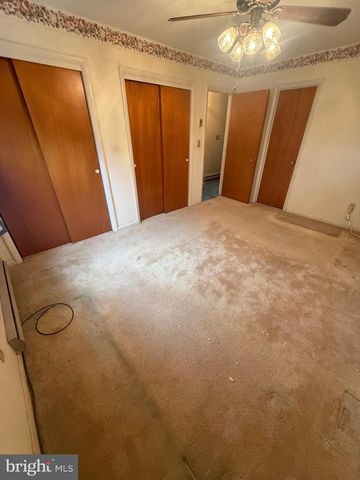 206 GLEN RD, Pasadena, MD 21122