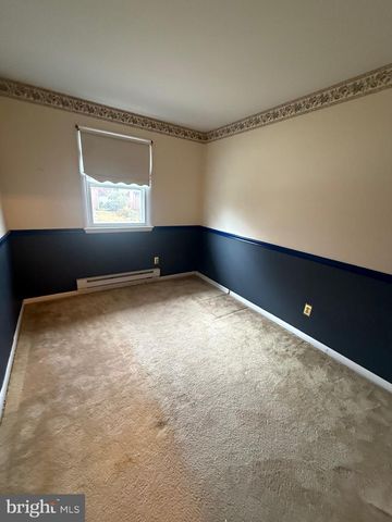 206 GLEN RD, Pasadena, MD 21122