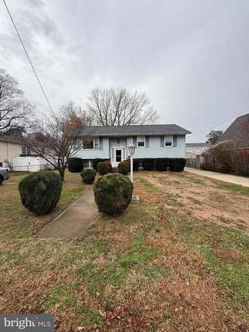 206 GLEN RD, Pasadena, MD 21122