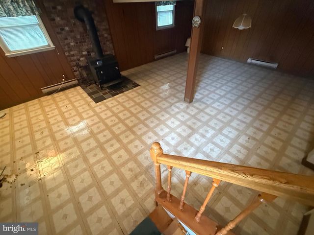 206 GLEN RD, Pasadena, MD 21122