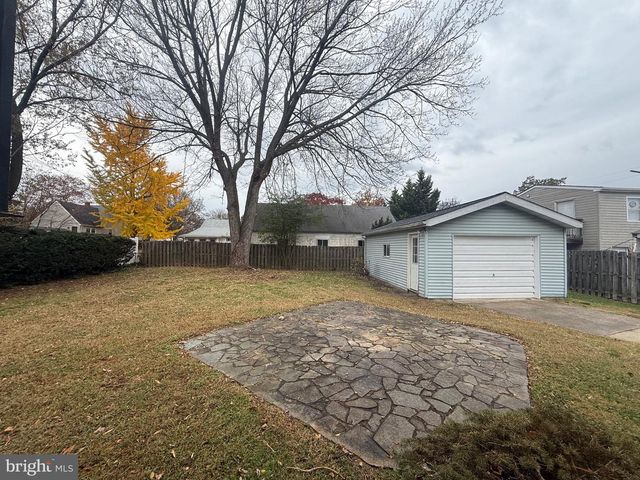 206 GLEN RD, Pasadena, MD 21122