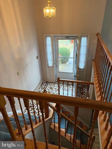 206 GLEN RD, Pasadena, MD 21122