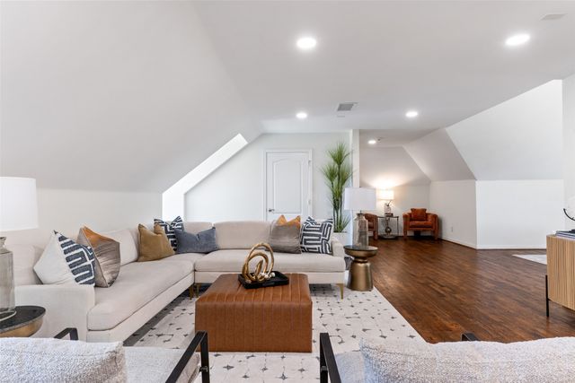 4415 Gloster Road, Dallas, TX 75220