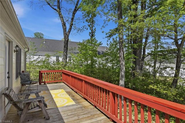 907 Chatfield Drive A, Jamestown, NC 27282