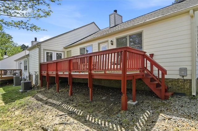 907 Chatfield Drive A, Jamestown, NC 27282