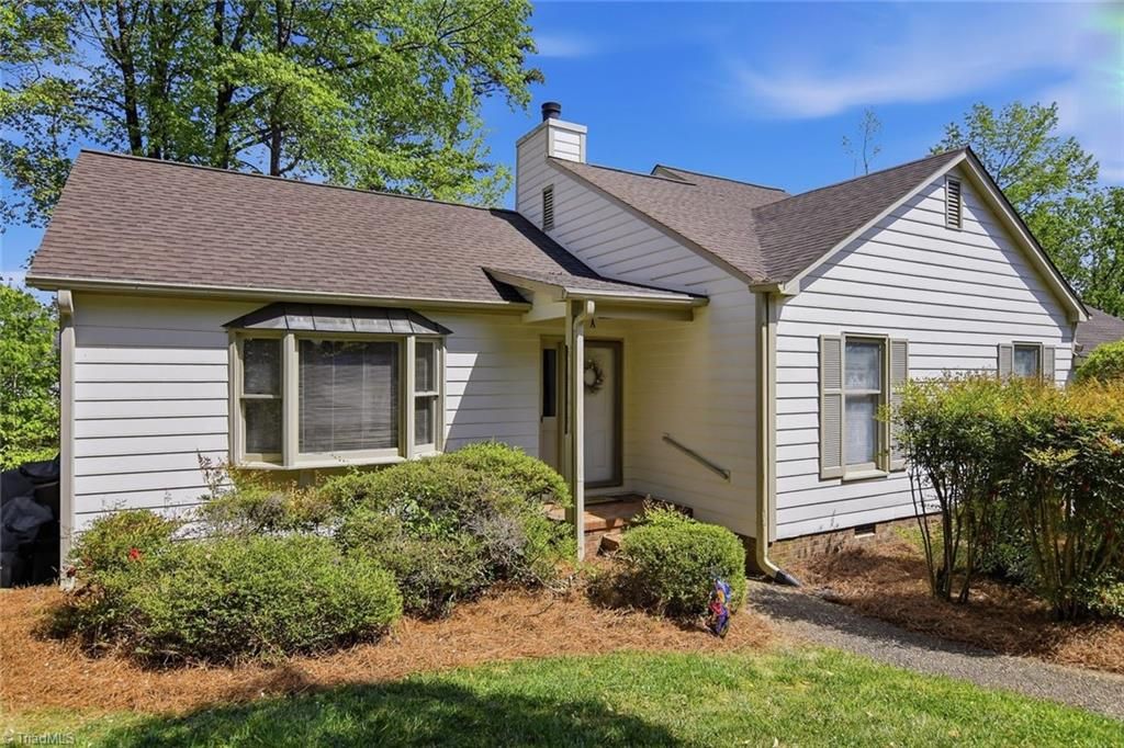 907 Chatfield Drive A, Jamestown, NC 27282