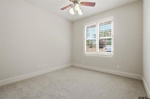 3204 Old Bullard Road, Tyler, TX 75701