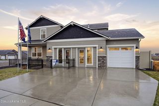 5381 E Aquila Ave, Post Falls, ID 83854