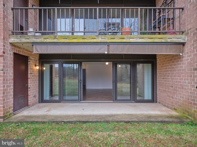 22 HERMITAGE DR, New Hope, PA 18938