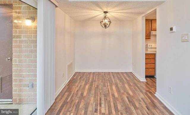 22 HERMITAGE DR, New Hope, PA 18938