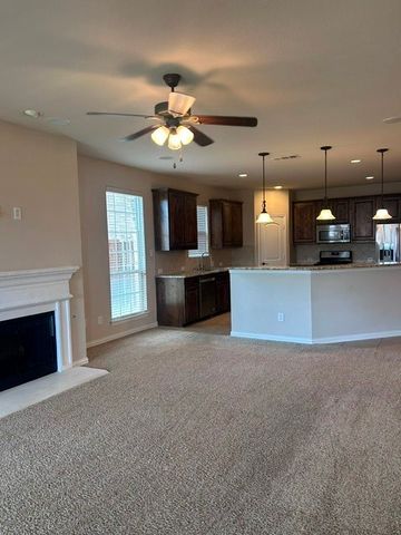 3004 Hereford Drive, Lewisville, TX 75056