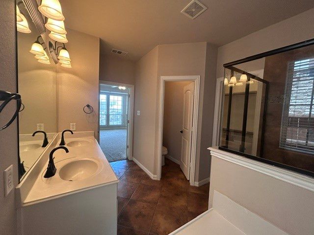 3004 Hereford Drive, Lewisville, TX 75056