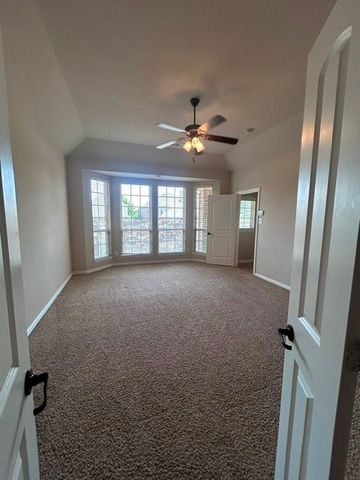 3004 Hereford Drive, Lewisville, TX 75056
