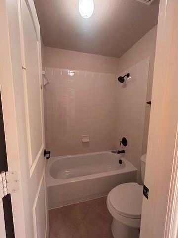 3004 Hereford Drive, Lewisville, TX 75056