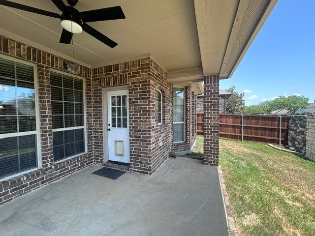 3004 Hereford Drive, Lewisville, TX 75056