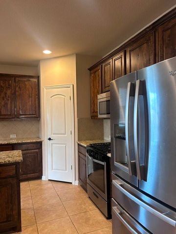 3004 Hereford Drive, Lewisville, TX 75056