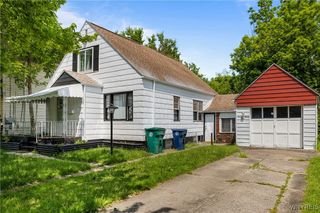 1934 Welch Avenue, Niagara Falls, NY 14303